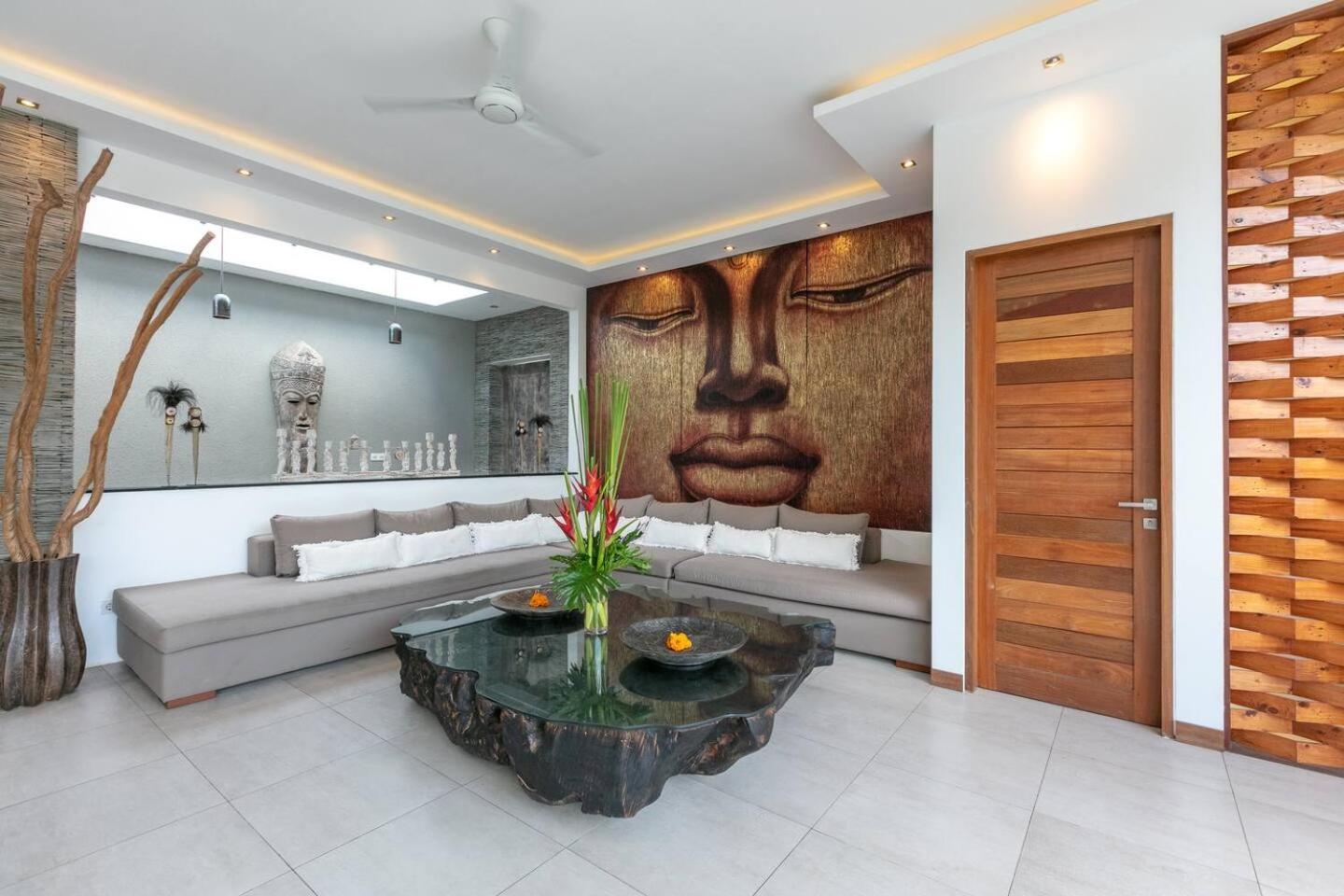 4 Bd Villa With Large Garden, Pool In Seminyak Luaran gambar